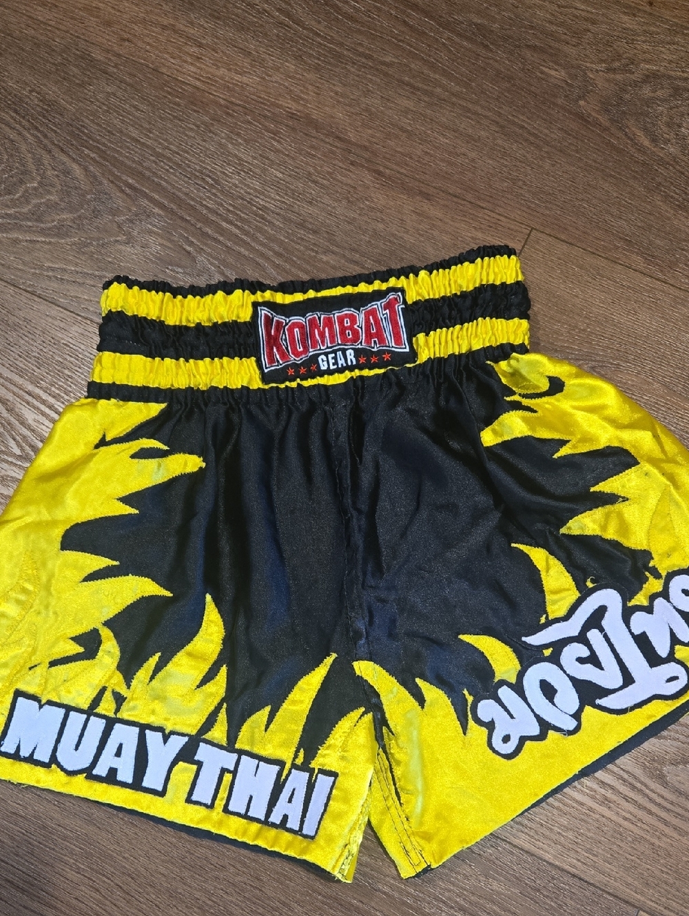 UNISEX KOMBAT GEAR BOXING SHORTS.. SIZE XL.. #7956 - Picture 1 of 7